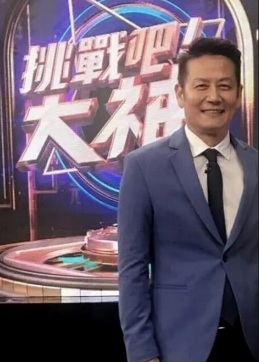 小宝寻花极品黑裙高颜值甜美长腿妹 - 麻花导航海报